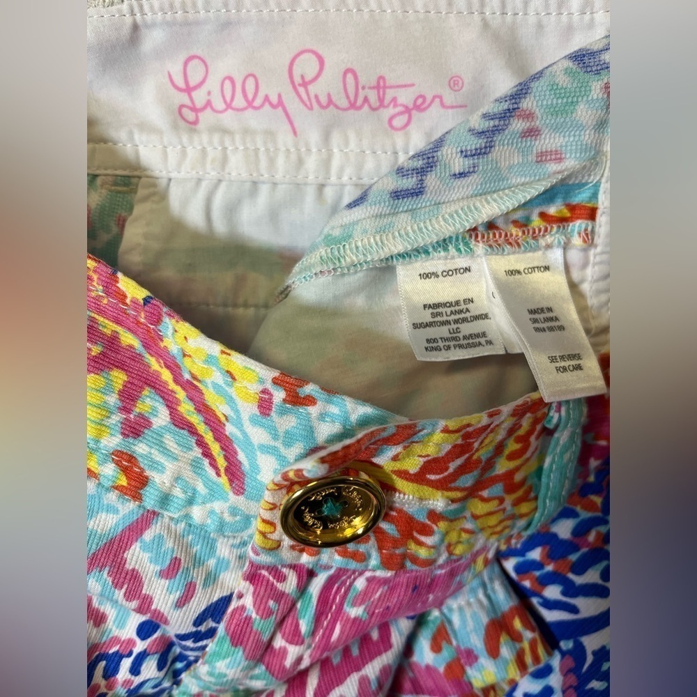 Lilly Pulitzer Women's Multicolor Shorts - Picture 2 of 6